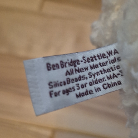 2023 Ben Bridge Benny Bear with Purple Plaid Hat - Picture 7 of 9